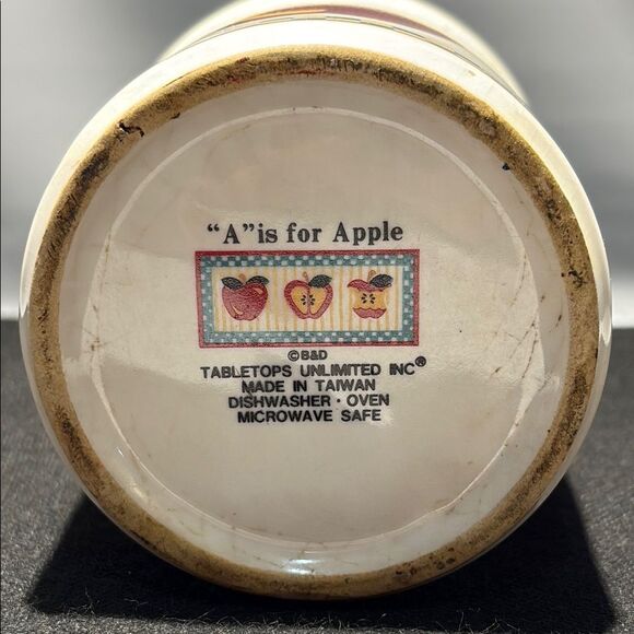 Vintage Apple Design Ceramic Mug - Picture 5 of 7